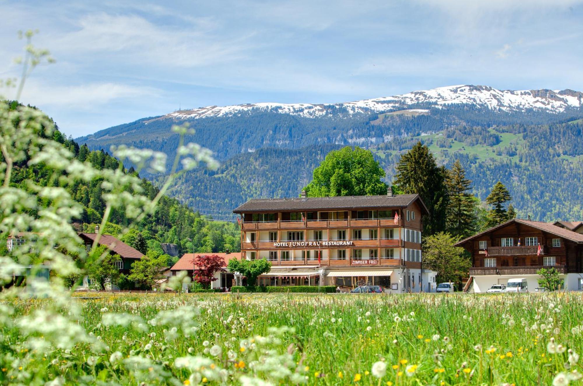 Jungfrau Hotel Wilderswil Eksteriør billede
